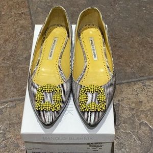 Authentic Manolo Blahnik Hangisi Flat